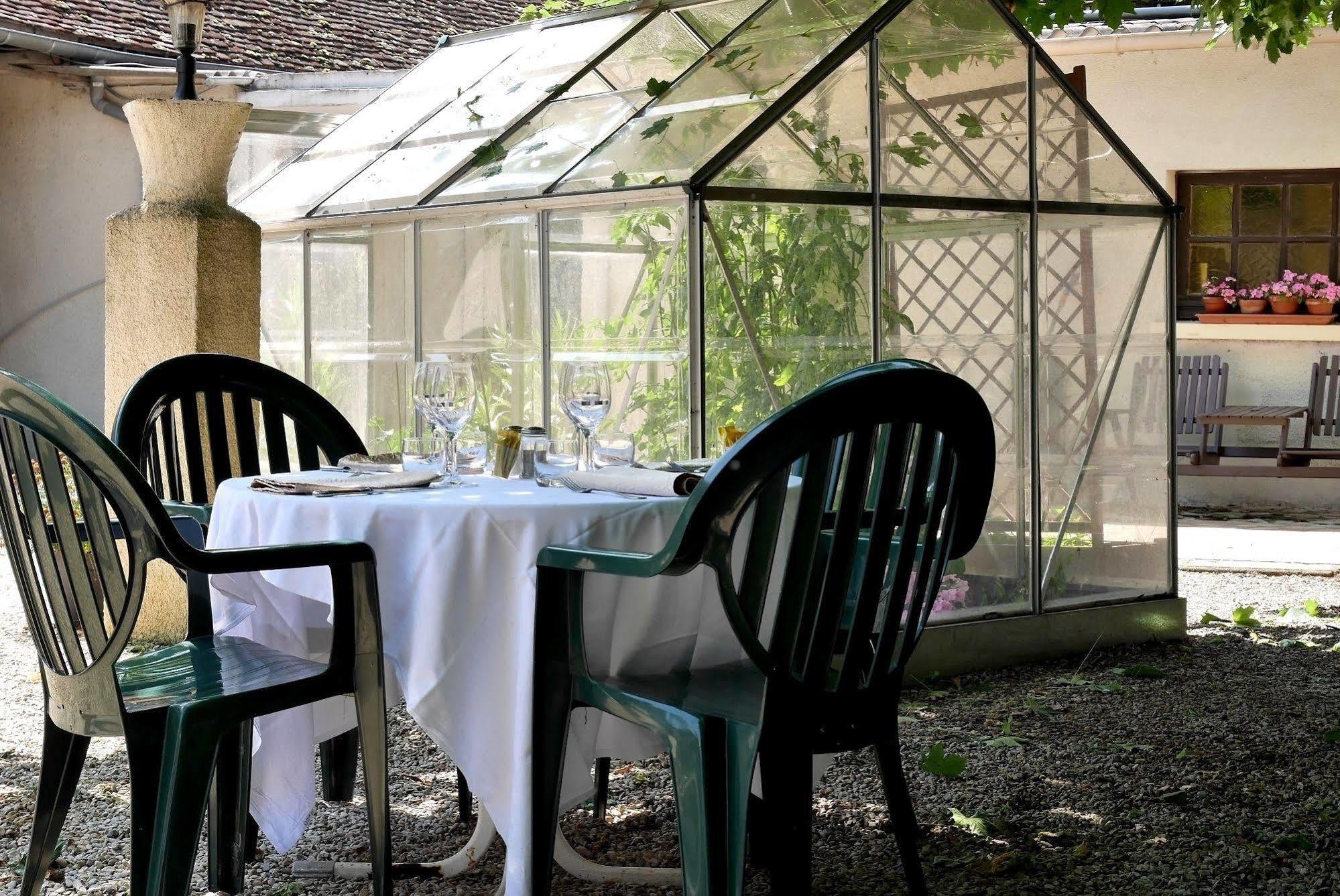 Auberge Le Rabelais Malay-le-Petit Exterior foto
