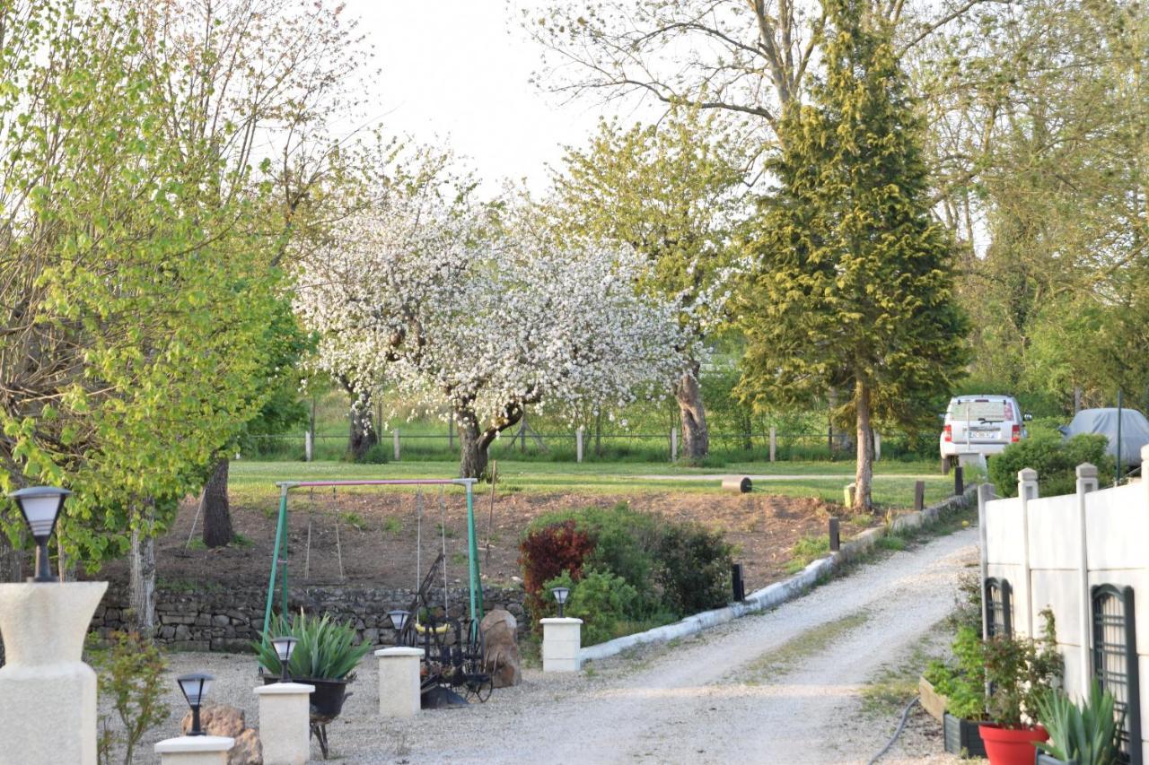 Auberge Le Rabelais Malay-le-Petit Exterior foto